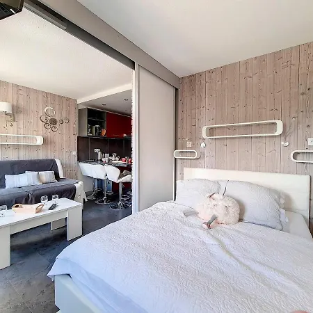 Renove Au Pied Des Pistes Avec Balcon - 4 Pers., 27m², Coin Chambre, Cabine, 3 Flocons Or - Fr-1-344-896
